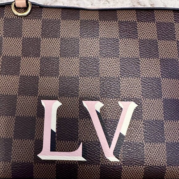 Louis Vuitton Santa Monica Camera Bag - Picture 4 of 9